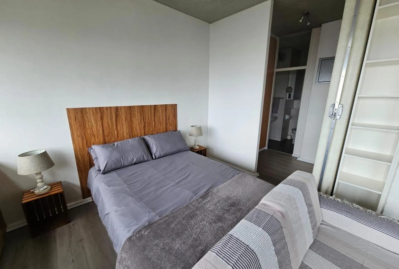 Gardens Centre Furnished Apartment Cape Town